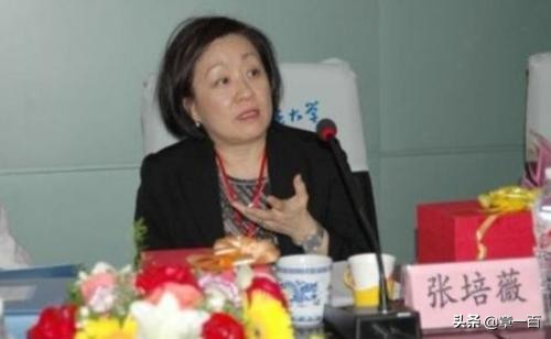 李嘉诚的红颜知己周凯旋有孩子吗,李嘉诚和红颜知己周凯旋郊游