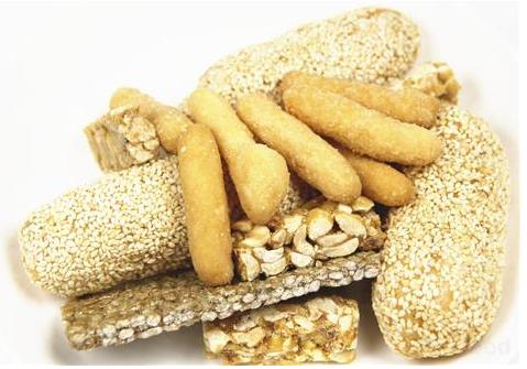 糖瓜粘和灶糖,糖瓜粘住灶王爷的牙