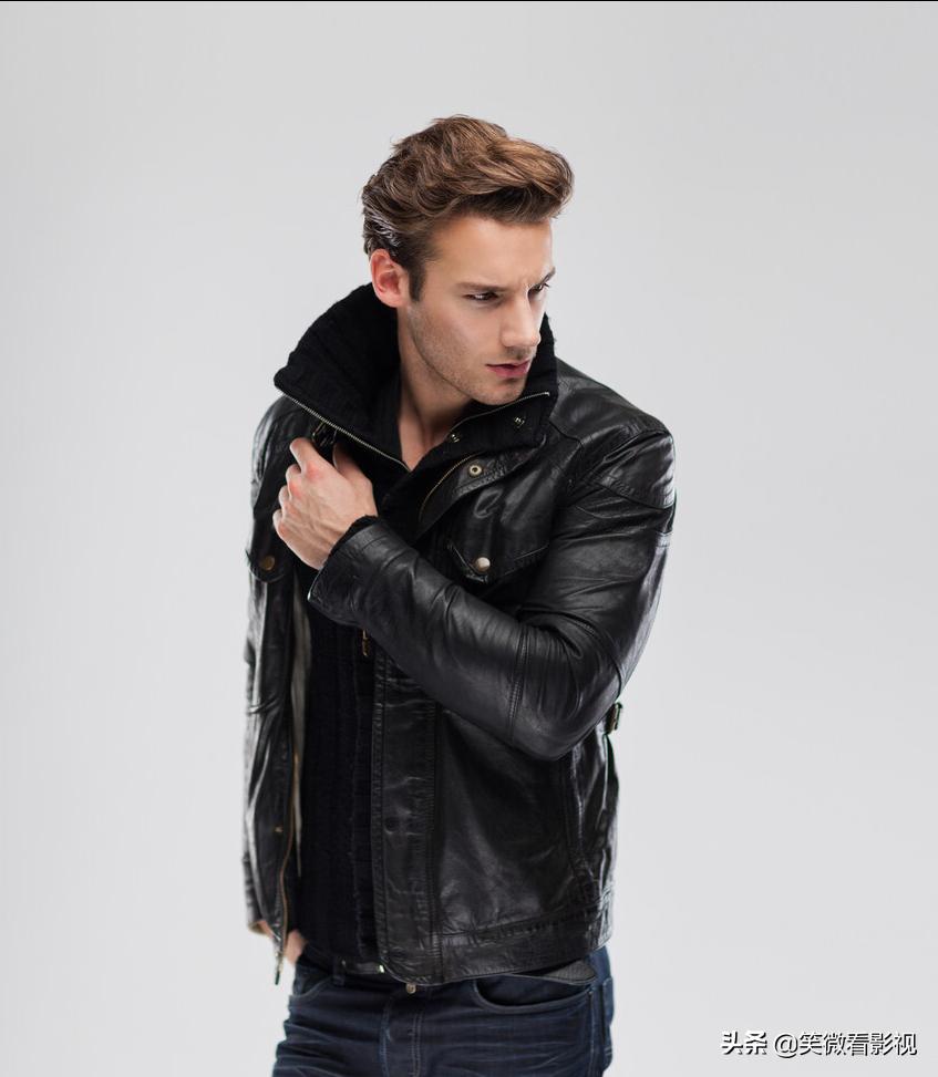 咖啡色猎装皮衣怎么搭配男士,男士牛仔衣皮衣叠穿搭配技巧