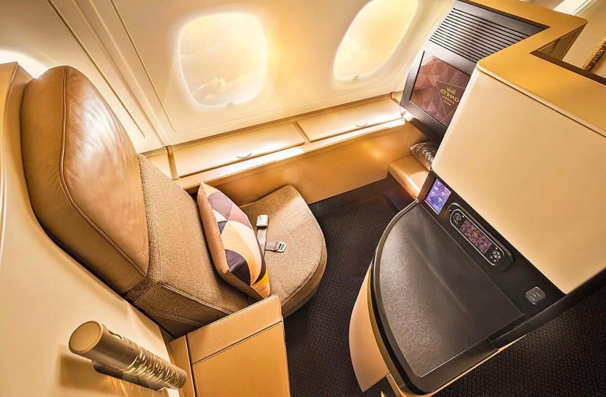 阿提哈德航空a380商务舱,阿提哈德a380头等舱体验