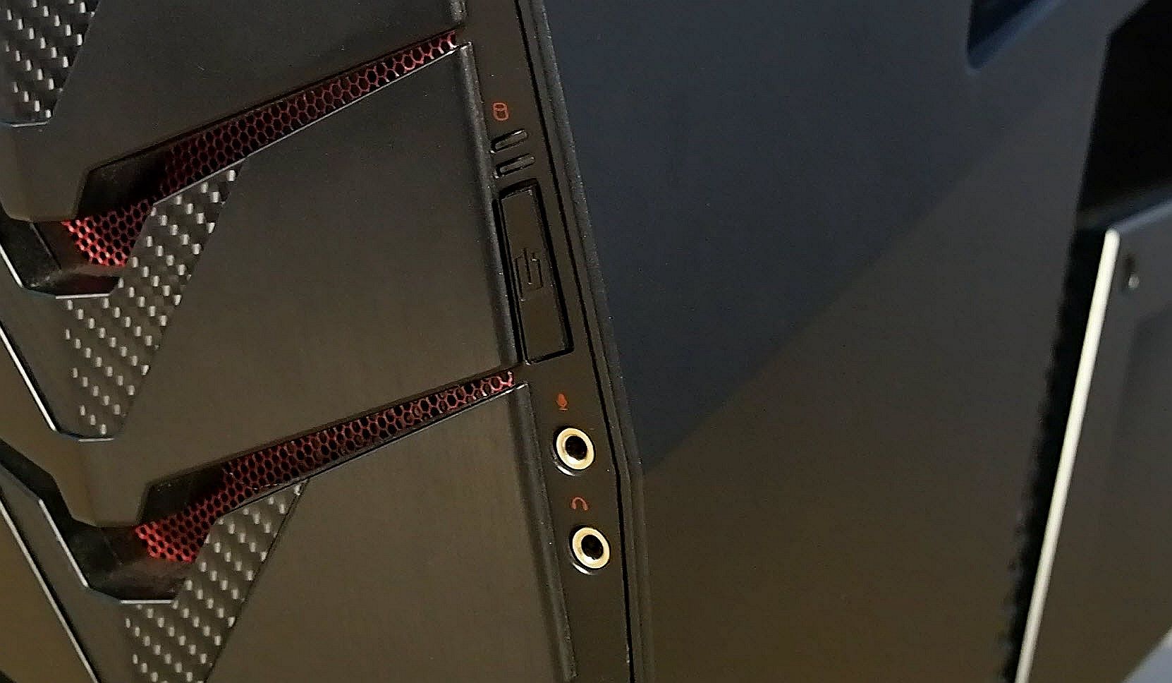 小体量能否撼动新游戏？宙斯盾3测试《全境*锁封**2》