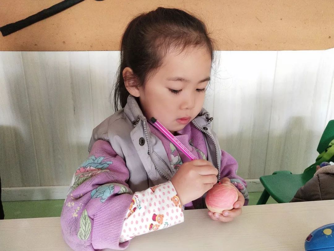 格林童话礼仪幼儿园,幼儿园感恩节特色活动美篇