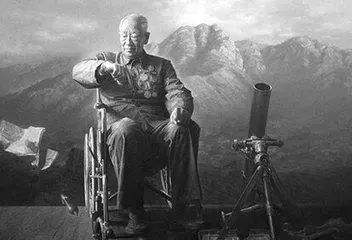 小战士击毙14个凶徒壮烈牺牲,四发炮弹干掉日军中将