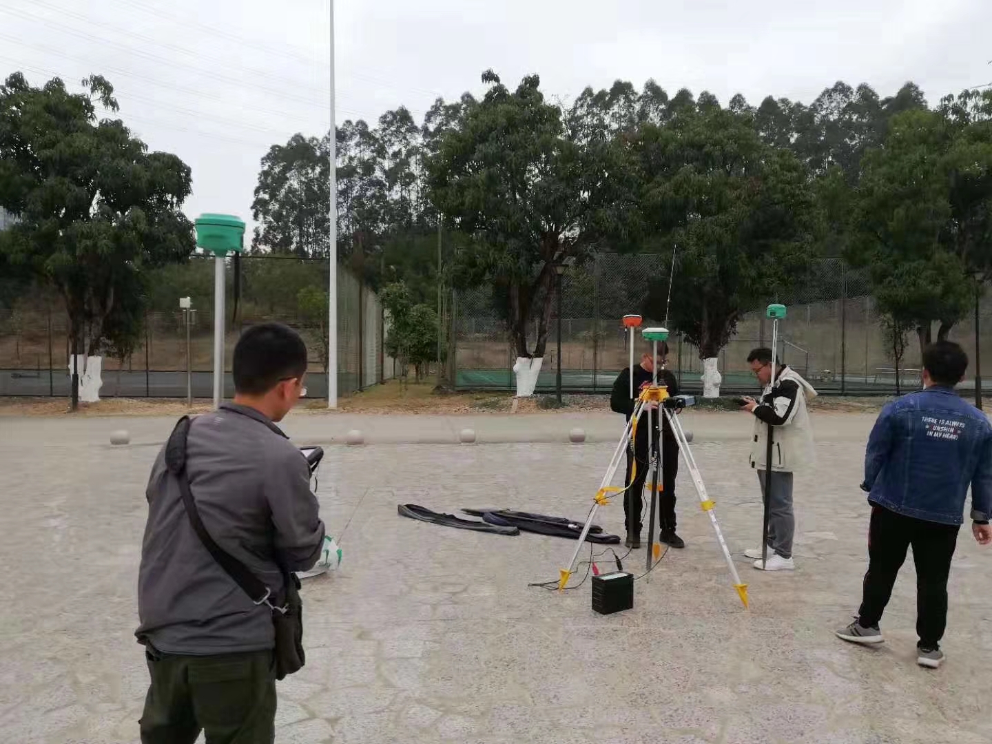 （算法）对半查找在工程测量中的应用