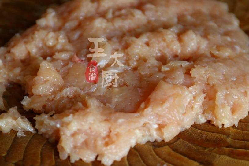 炸鸡肉丸子怎么做才能酥脆,酥炸鸡肉丸