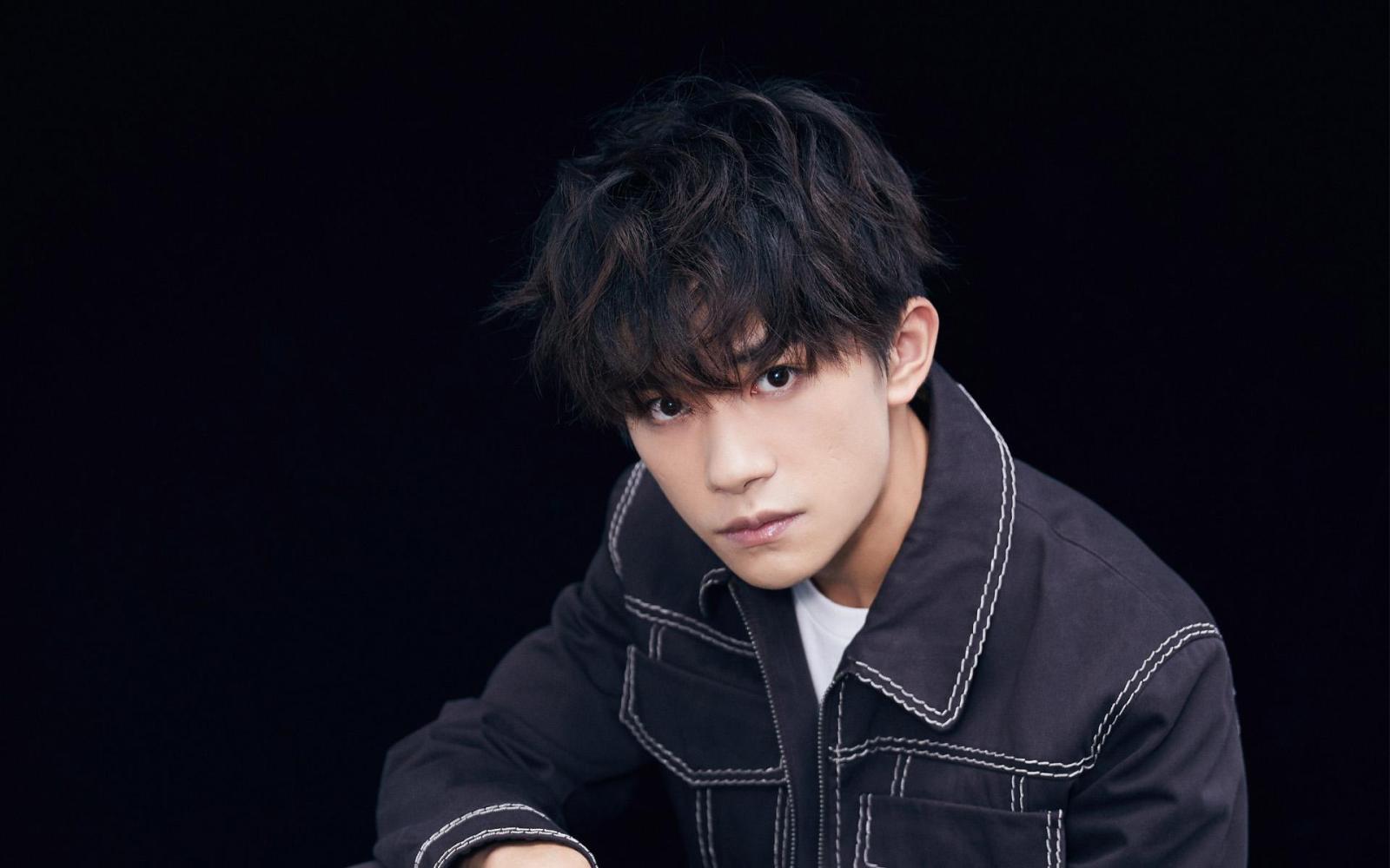 千纸鹤唱易烊千玺应援曲,易烊千玺千纸鹤dontdiemedown