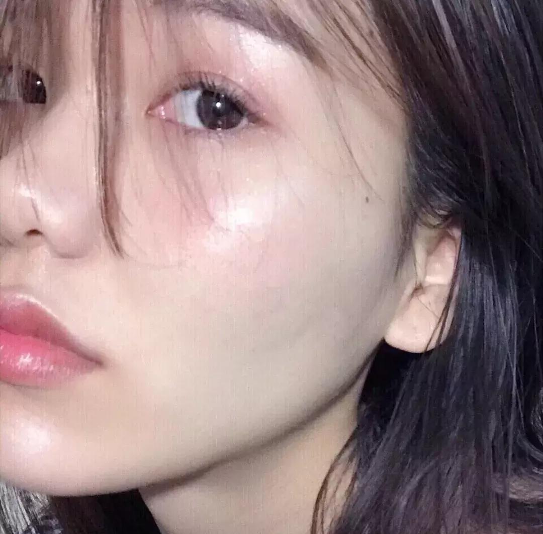 遮瑕高光口红眼影一共多少钱,30块钱的粉底液口红眼影遮瑕