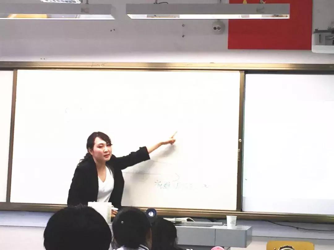 玩一玩微信群，就能月入10万？社群营销了解一下