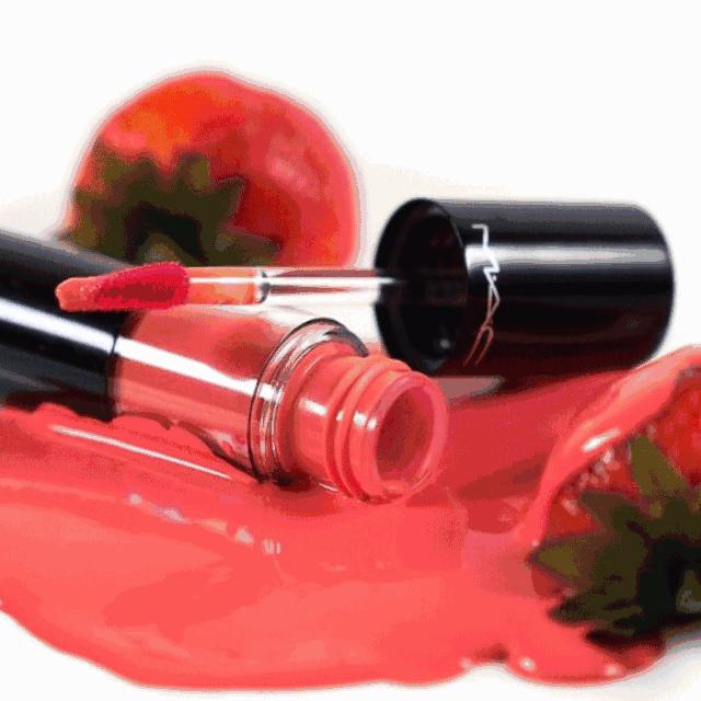 职场口红色推荐显白潮色,比较适合上班涂比较淡的口红