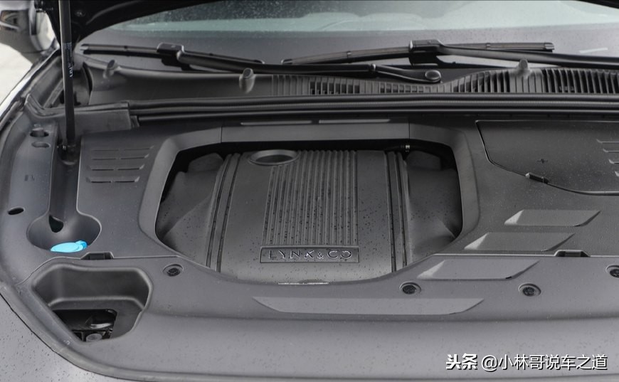 最便宜的4缸摩托车跑车有哪些,阿斯顿马丁跑车最便宜多少钱一辆