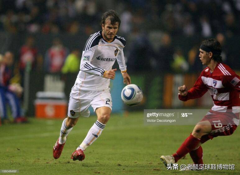 阿迪达斯猎鹰顶级测评,adidas猎鹰中端