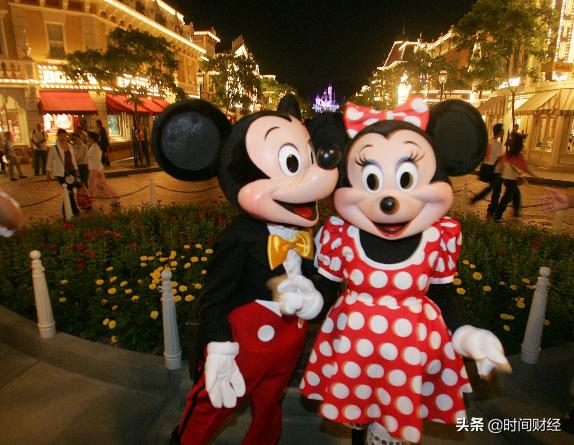 迪士尼英语母公司,迪士尼英语退出的原因