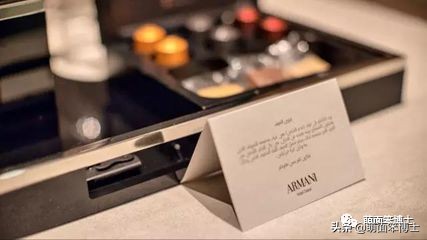 穿阿玛尼什么档次,阿玛尼衣服属于什么档次的品牌