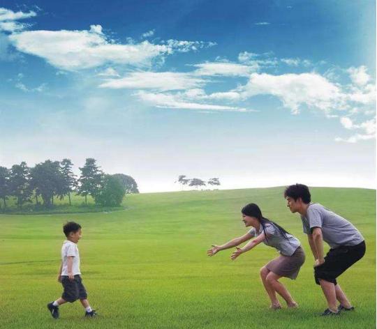 妈！人从电视里钻出来了宝妈以为女儿开玩笑，几天后发现蹊跷