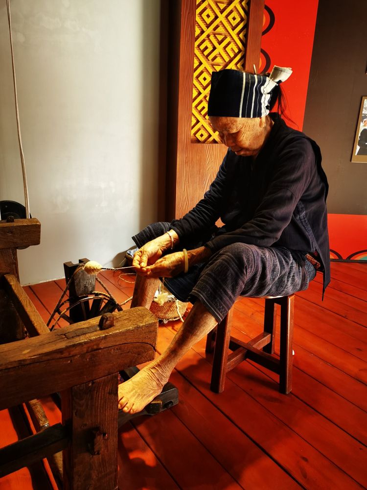 三亚冲浪旅行攻略,去三亚旅游看海