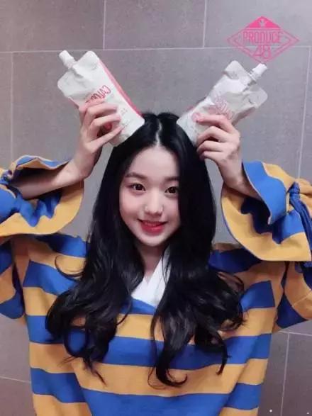 迪丽热巴颜值秒一众韩星,迪丽热巴颜值吊打