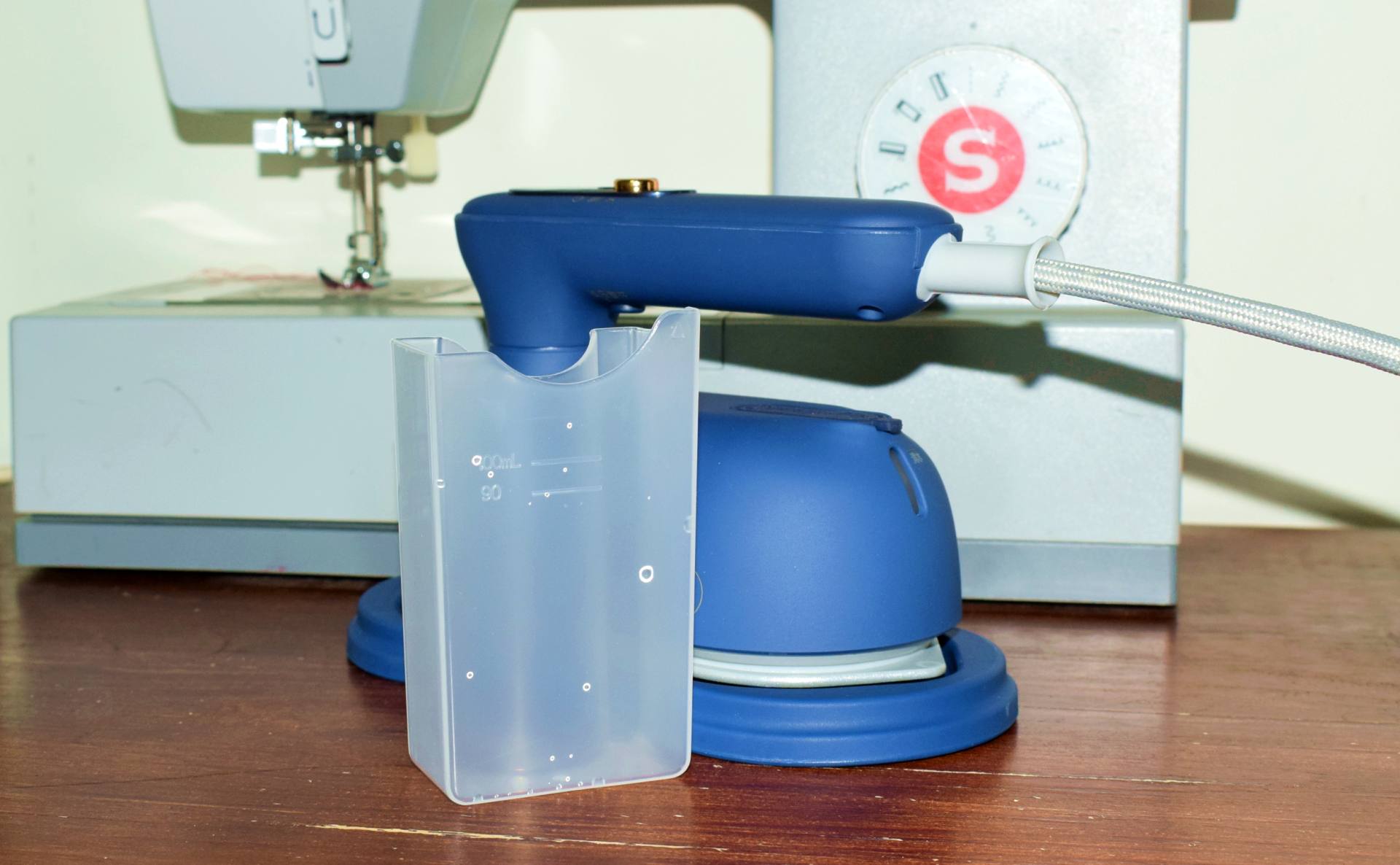 挂烫机家用平式熨烫机,干湿两用烫熨机