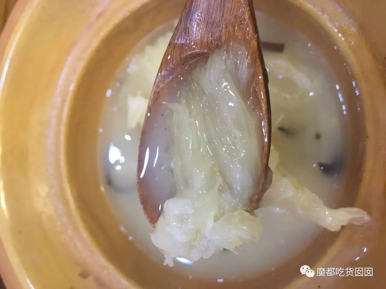 邂逅美味|「38元」一碗正宗料足鱼翅捞饭?--|低调的奢华