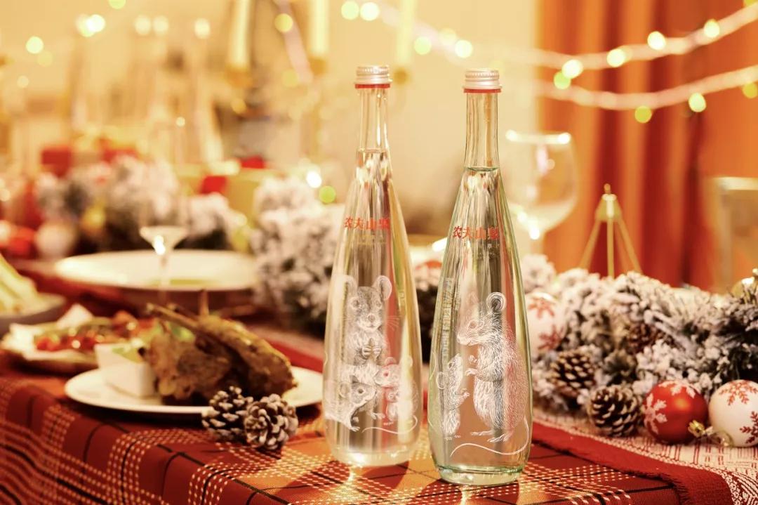 第一代生肖商品市值涨了20万倍，今年的国货“鼠”光又是谁赢了？