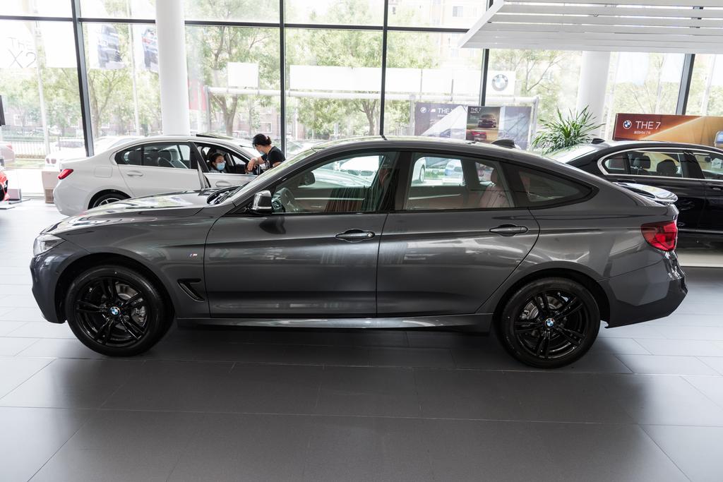 宝马3系gt真实油耗,17款宝马3系gt百公里加速