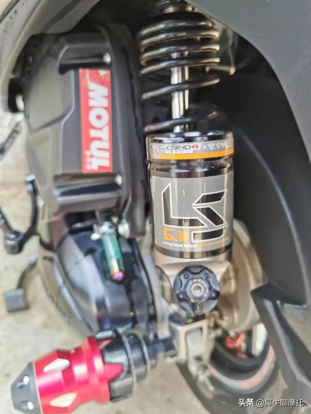 踏板125有必要改装升级减震吗,125踏板有必要改排气吗