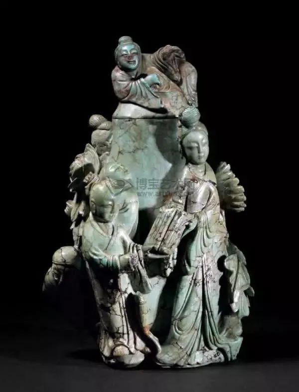 绿松石是一种非常古老的宝石,绿松石的真实历史