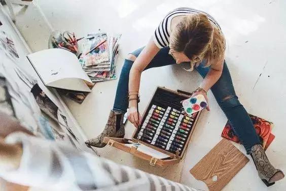 小央美绘画,小央美美术怎么样