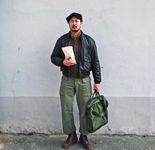 复古阔腿裤搭配靴子,复古文艺范下垂感超好的阔腿裤