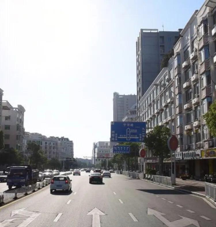 亚洲最大服装商贸市场,亚洲最大的服装批发中心