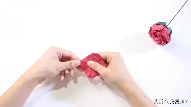 好看好折的玫瑰花,花店手工玫瑰折法