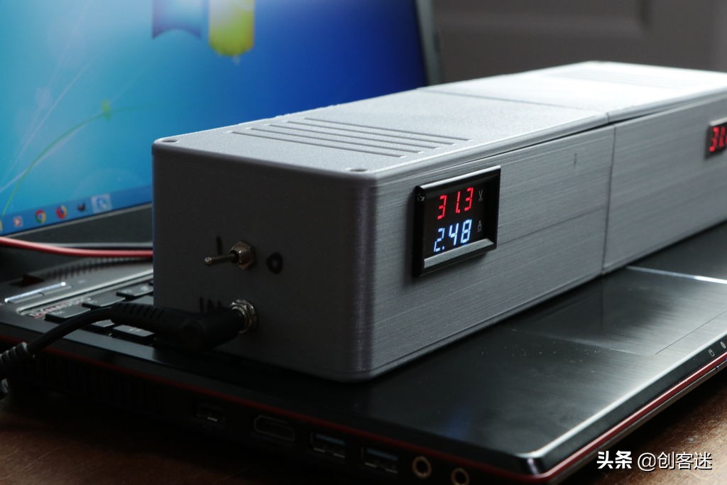 怎么用手机做笔记本电脑的电源,自制移动电源可以给笔记本充电