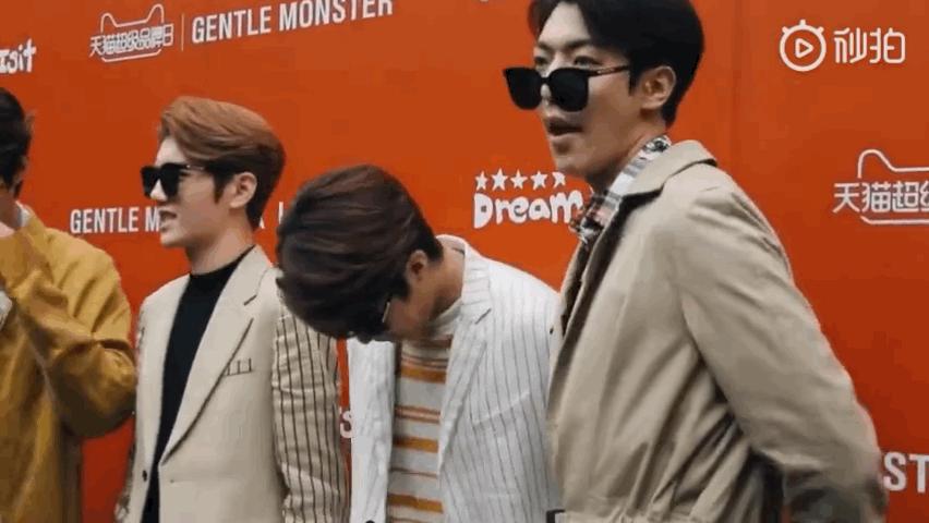 前男团成员线下约粉打架?爱豆出轨让前女友堕胎,偶像迷惑行为太多