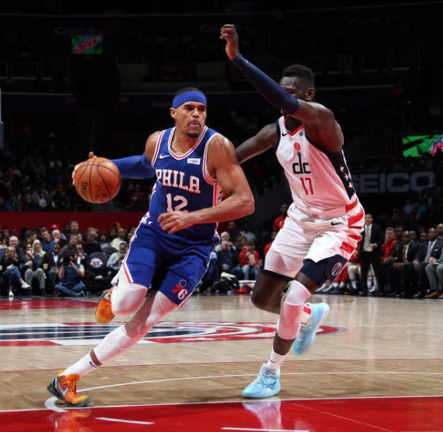 费城双帝42分,费城双帝合砍6分