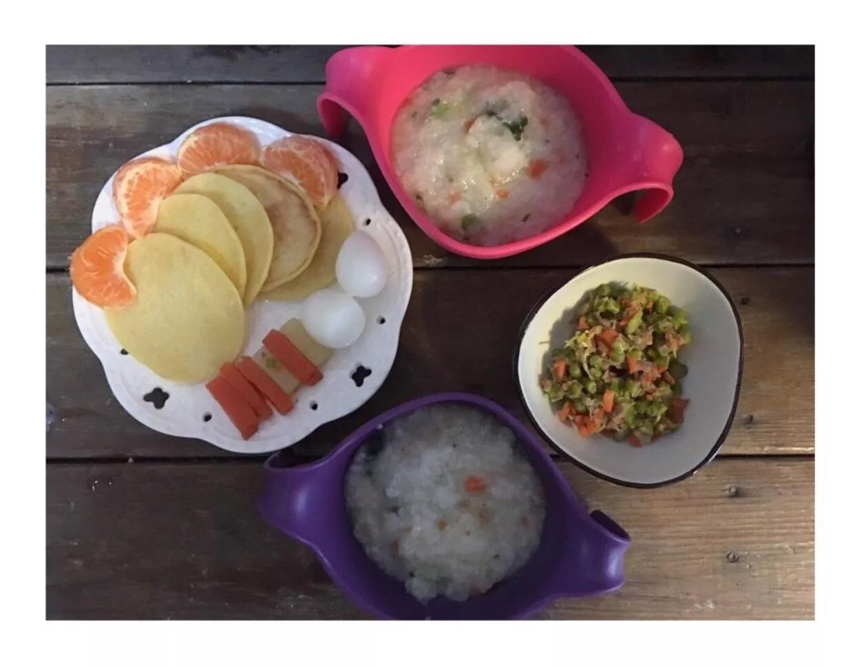 1岁正确喂辅食方式,1岁宝宝怎么吃不算过度喂养