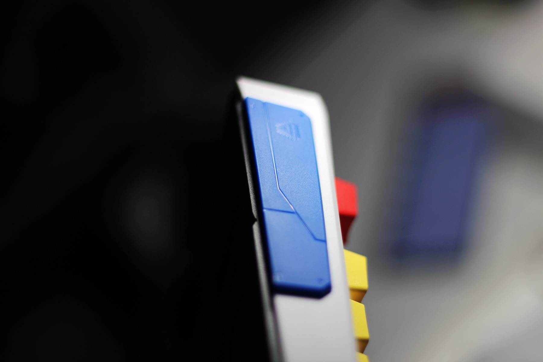 ikbc高达联名键盘,ikbc高达联名键盘2.0测评