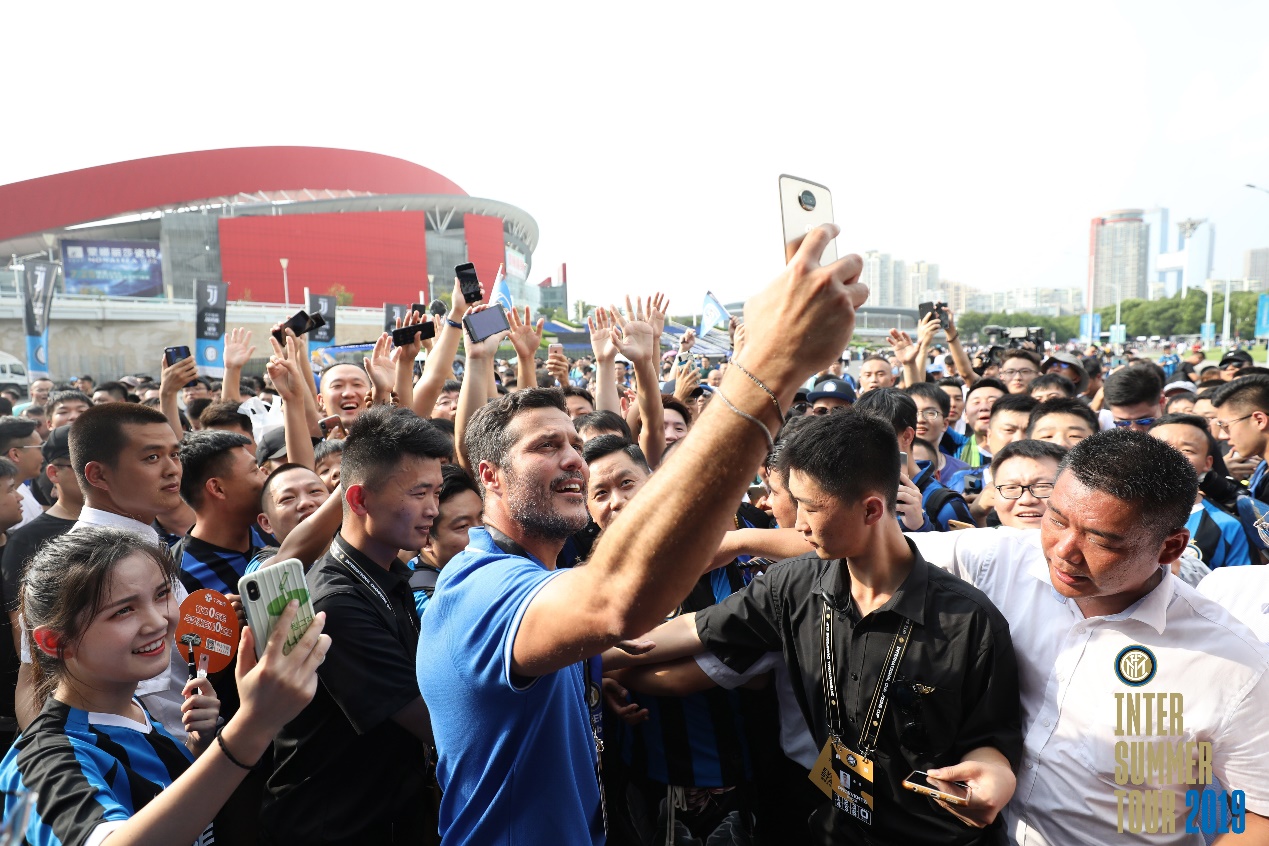 鎰忕敳寰锋瘮涔嬫垬,鎰忕敳鍥界背鎴樺钩AC绫冲叞