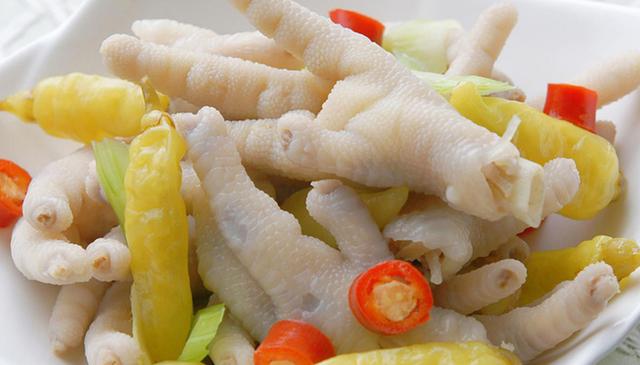 柠檬泡椒鸡爪的正宗做法小视频,柠檬无骨鸡爪的正宗做法教程视频