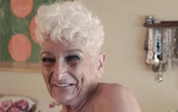 83岁老太网撩嫩男，8个月换50个“床伴”，最小的也才19岁！