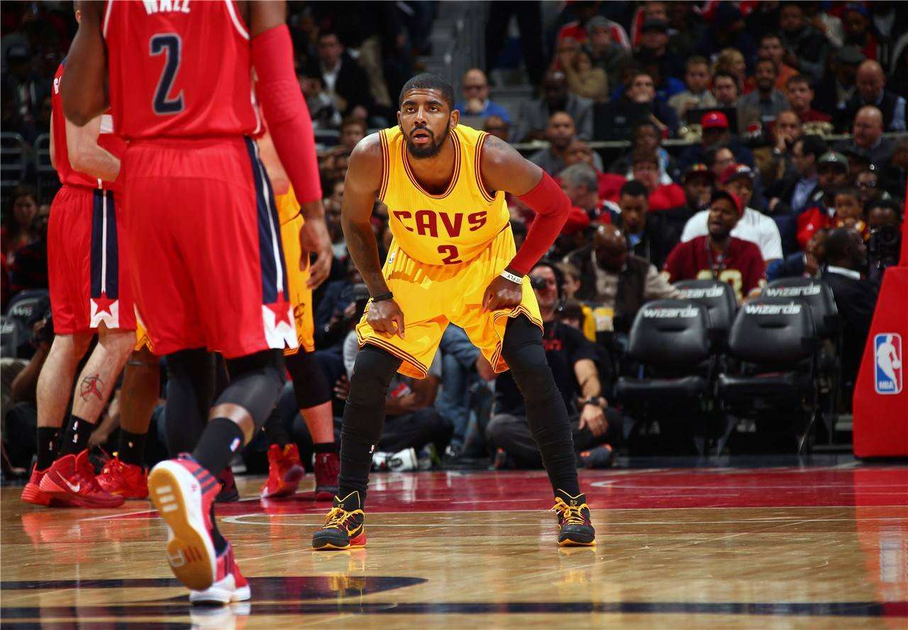 拜佛怎么做才能晃飞对手,拜佛衔接动作过人