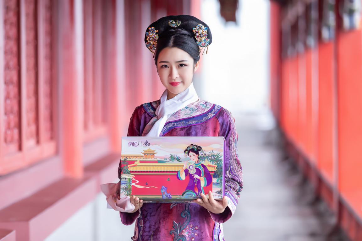 跨界联名成为一种趋势,俏妃联名款卫生巾