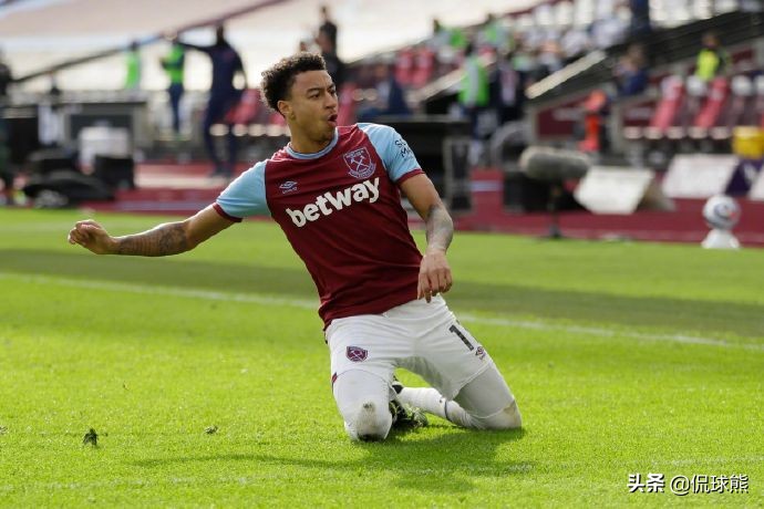 英格兰欧洲杯26人名单：斯特林领衔，林加德落选，曼城曼联各4人