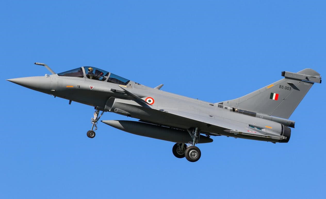 卖战机还送全套生产线，瑞典为何比美国对印度还好？