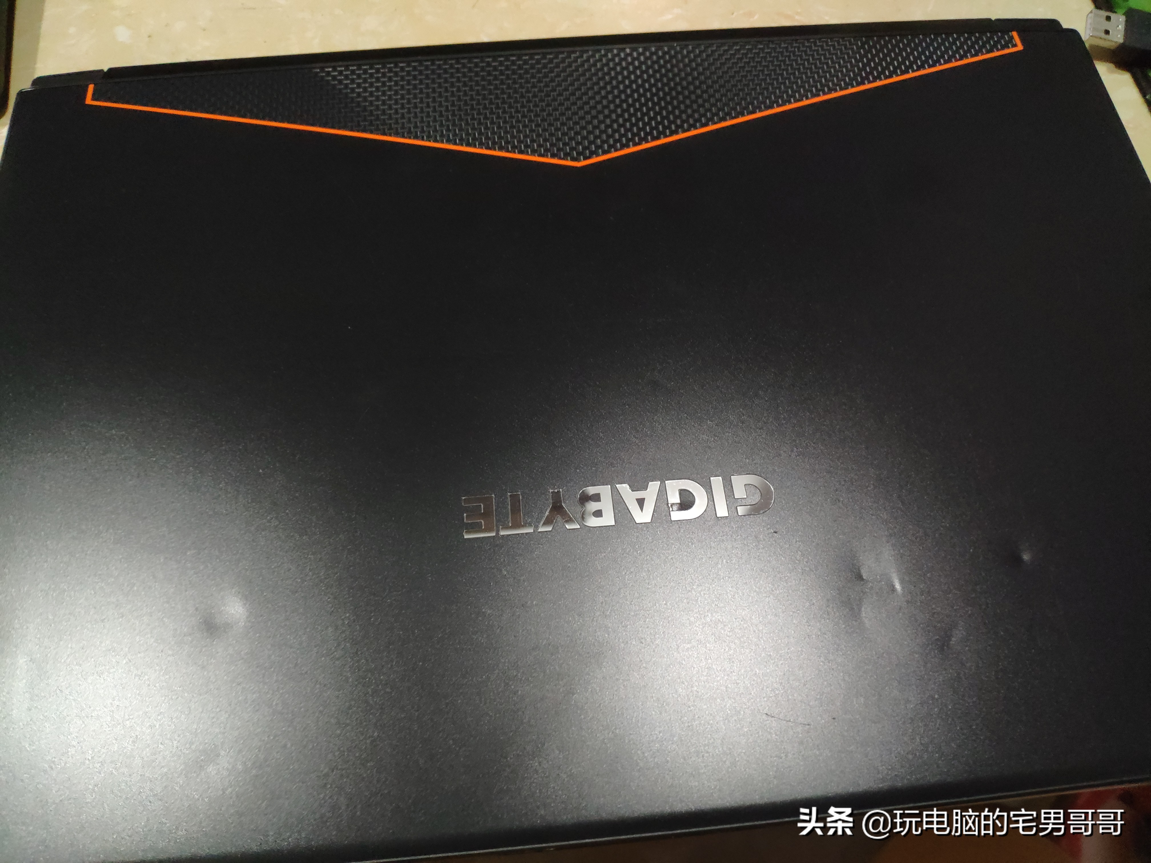 外贸孤品笔记本捡漏清仓直播,海淘二手日本电子产品