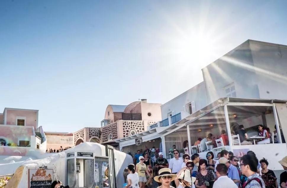 移民了国内的财产应该怎样做,移民后在国内的人民币存款咋办