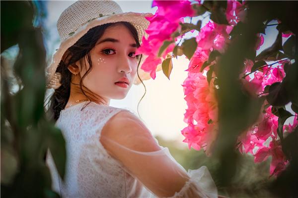 女儿出嫁前母亲的忠告,母亲告诫恋爱女儿怎样保护好自己