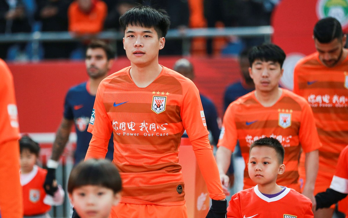 国奥队长最佳接班人！鲁能新星有望成为核心，调度+转移凸显天赋