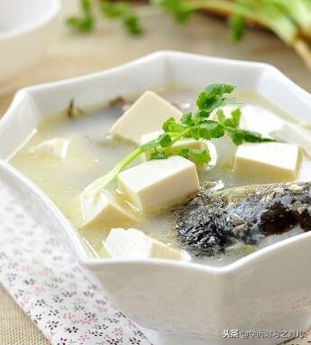 哺乳期食谱提高母乳质量,母乳妈妈食谱防胀气