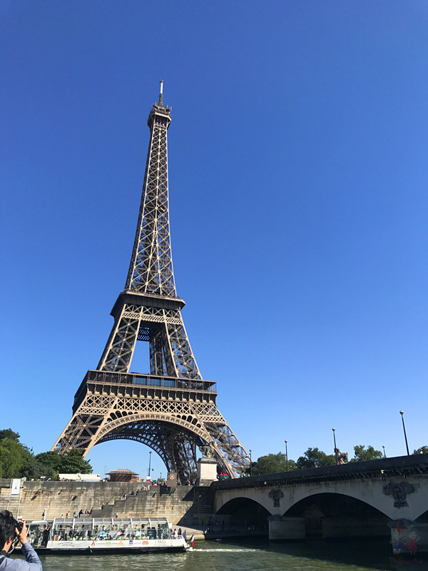 塞纳河左岸和右岸的区别,塞纳河和左岸