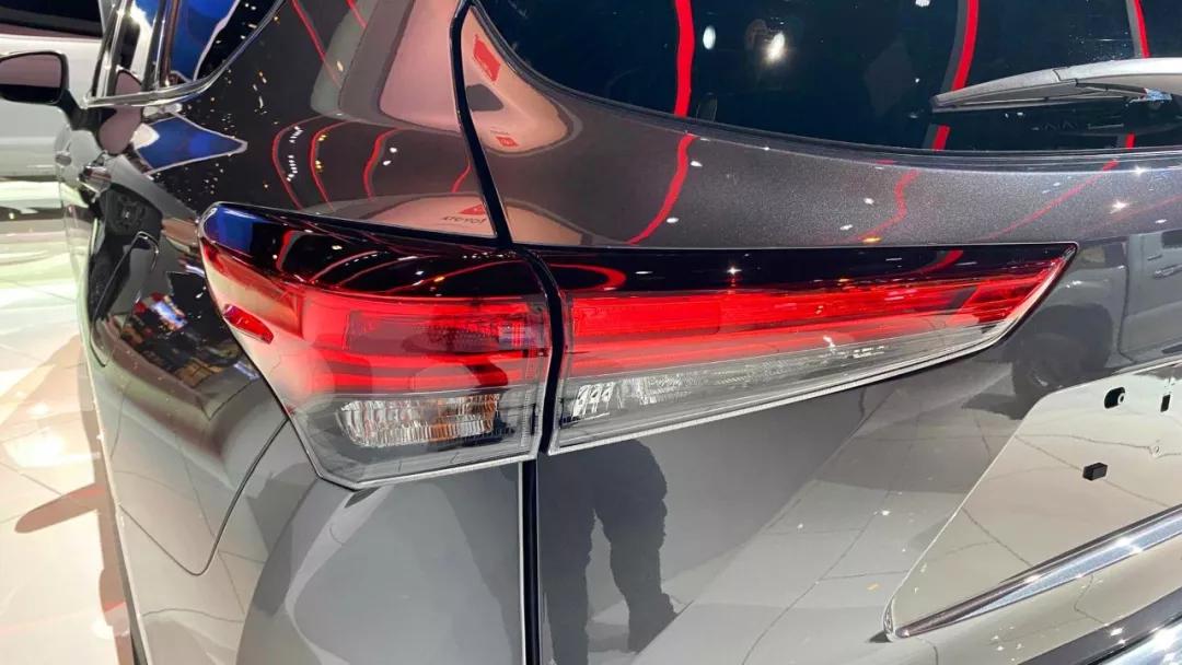 丰田在美国芝加哥踢馆，亮相全新一代汉兰达XSE