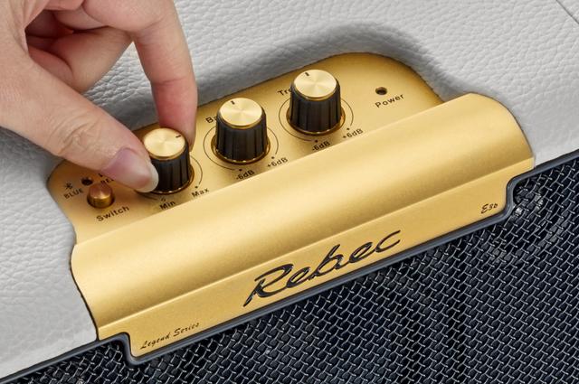 细谈雷贝琴蓝牙音箱关于网罩的黑科技。(音质通透甜美的原因)